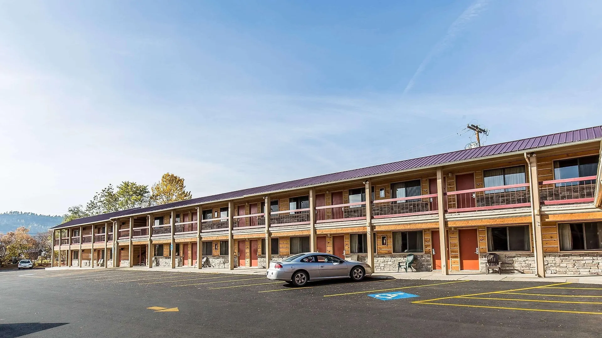 5 Budget Hotels Near Kalispell Lakers Field Worth Booking
