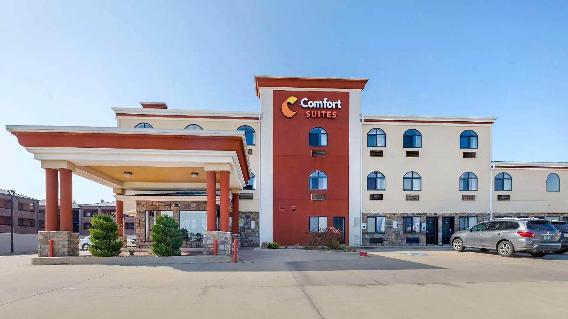 15 Smart Business Hotels Near International Gymnastics Hall of Fame