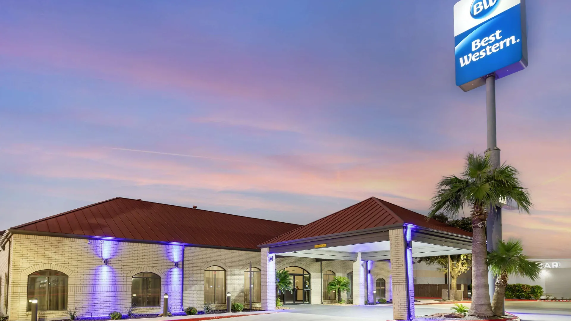 8 Top-Rated 3-Star Hotels In West San Antonio