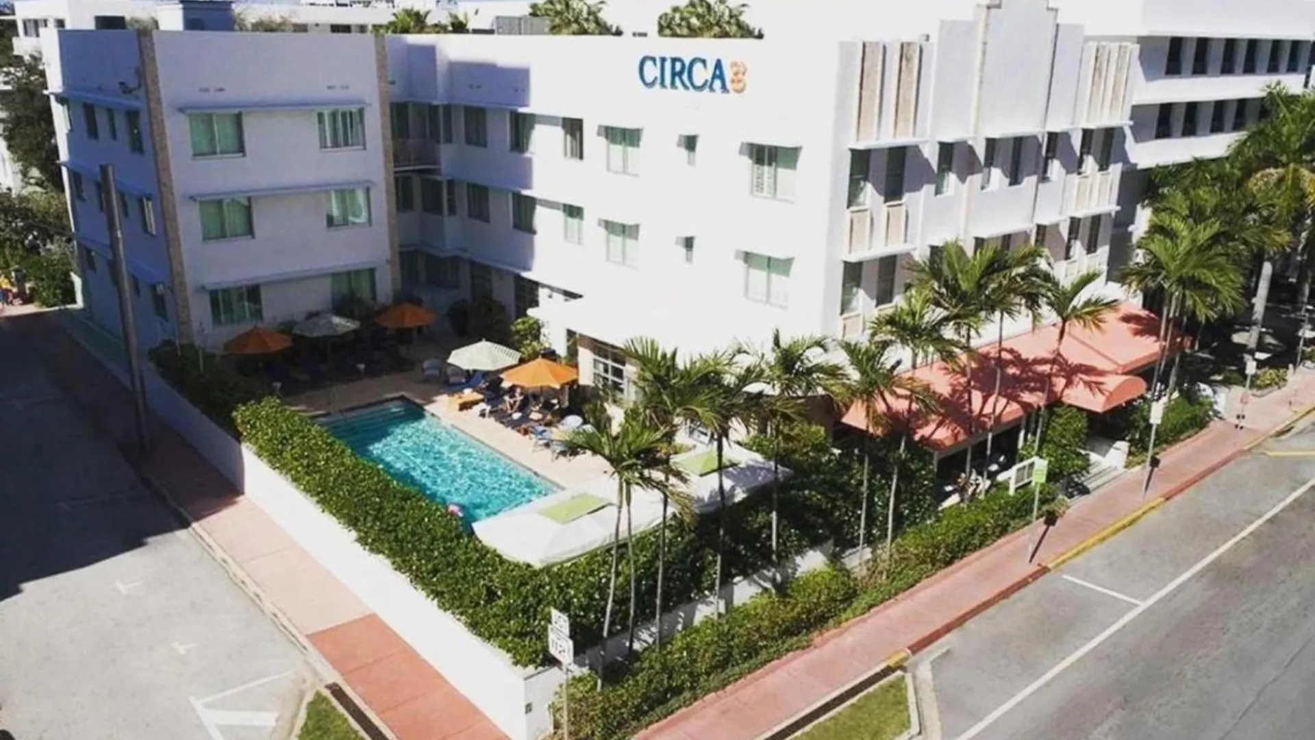 Staying In South Florida: 6 Romantic Hotels Compared