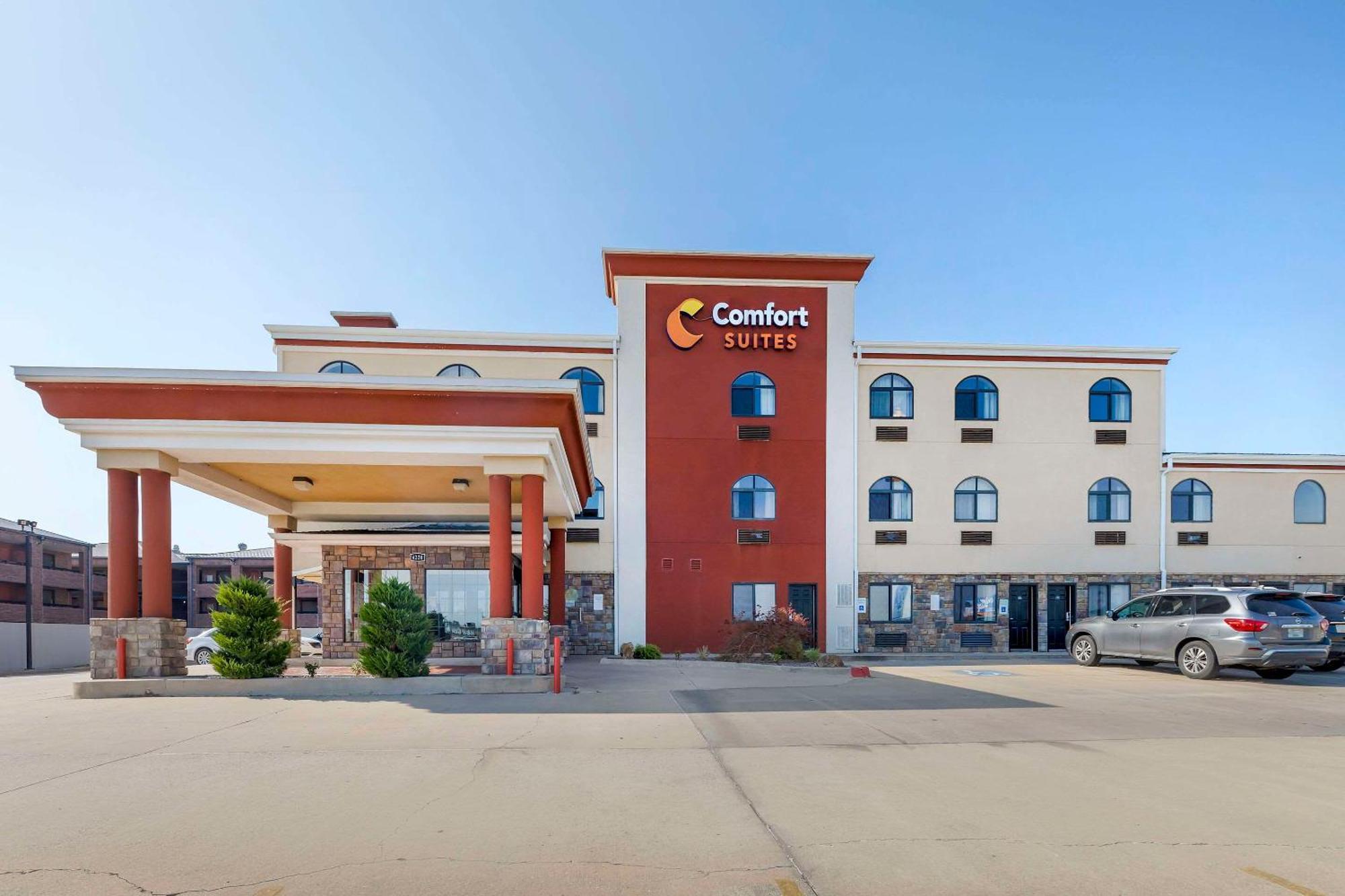 15 Smart Business Hotels Near International Gymnastics Hall of Fame