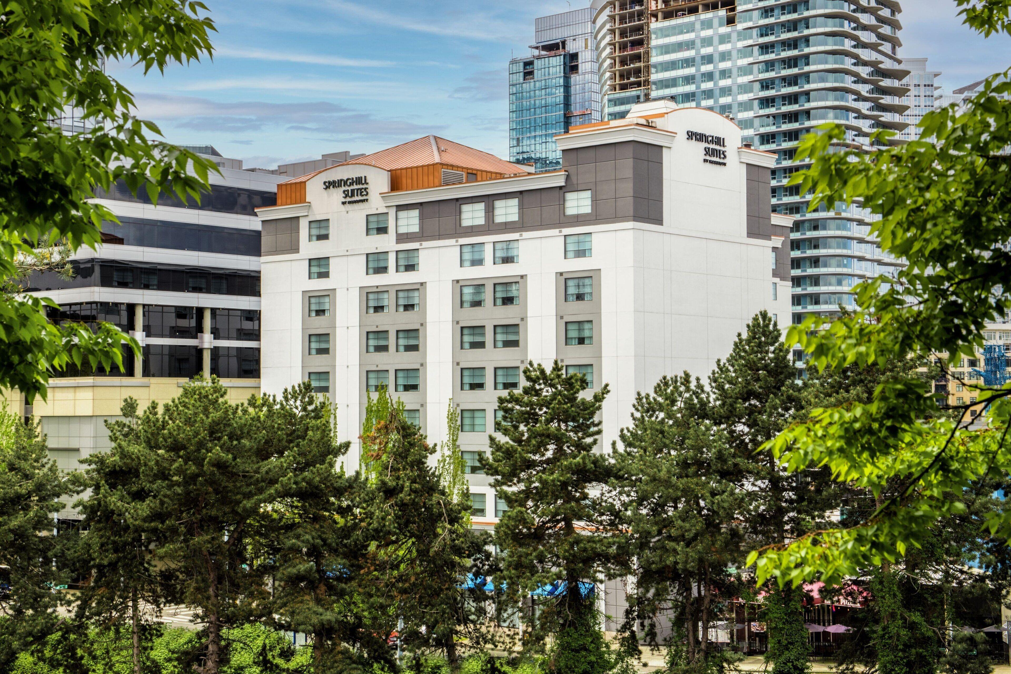 4 Smart Airport Hotels In Cascade, Seattle Worth Booking