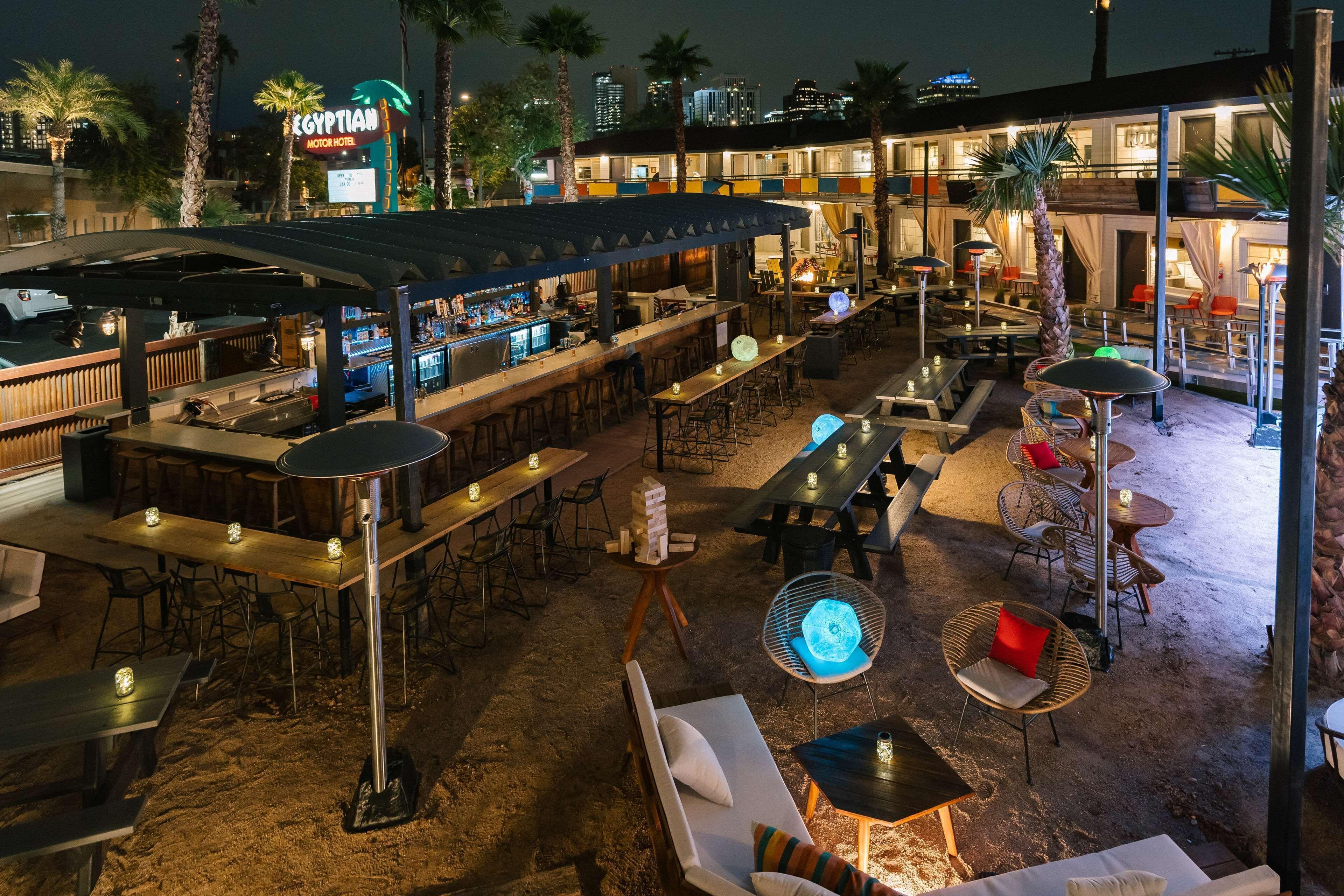 5 Airport Hotels in Downtown Phoenix That Stand Out