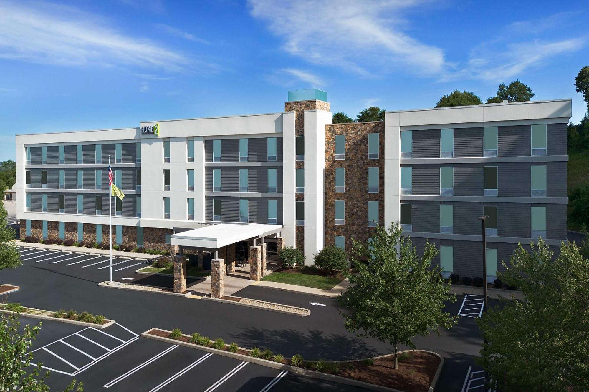 Where to Stay Near Riverview Park: 4 Family-Friendly Pittsburgh Hotels